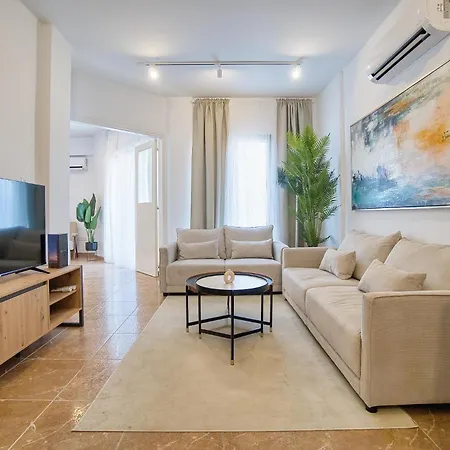 Queen Gardens R 313 Apartment Paphos